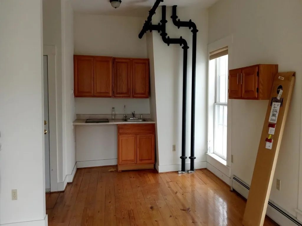 4 South Main Street Hardwick VT 05843