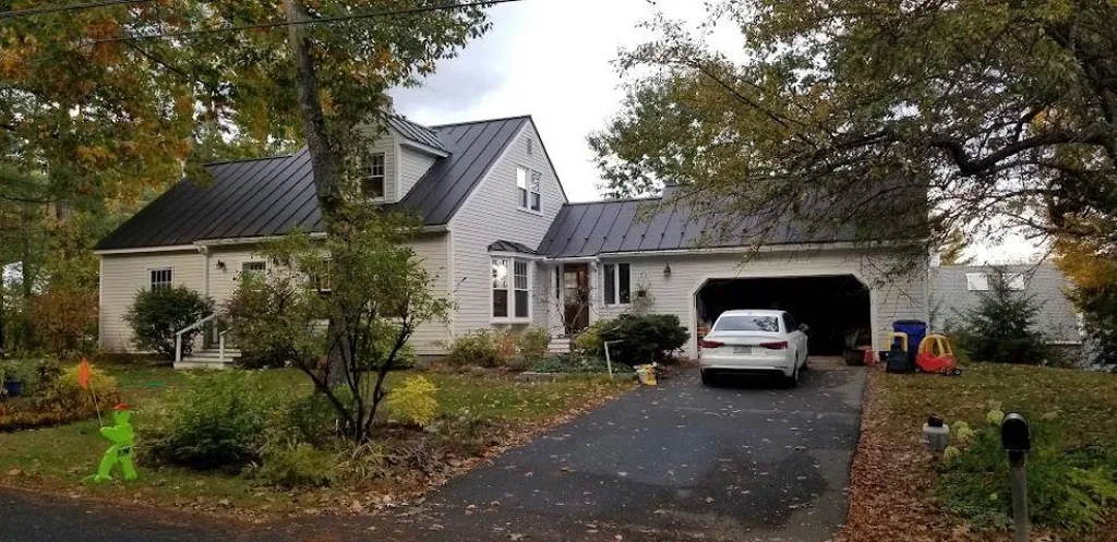 10 Oak Ridge Road Lebanon NH 03784
