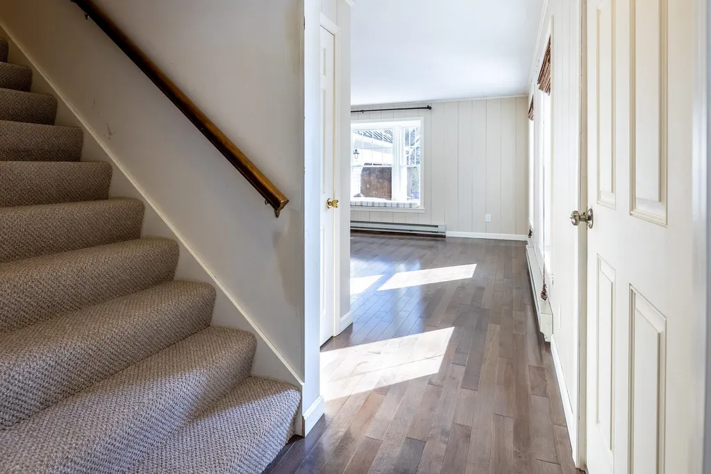 10 Oak Ridge Road Lebanon NH 03784