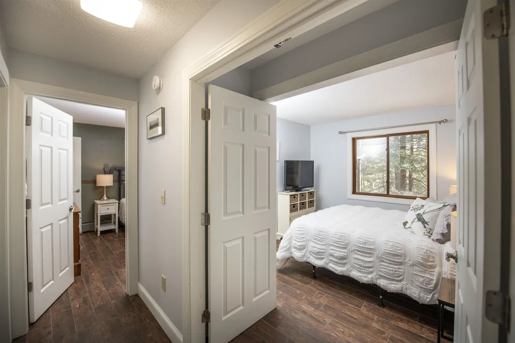 253 Old Quechee Road Hartford VT 05059