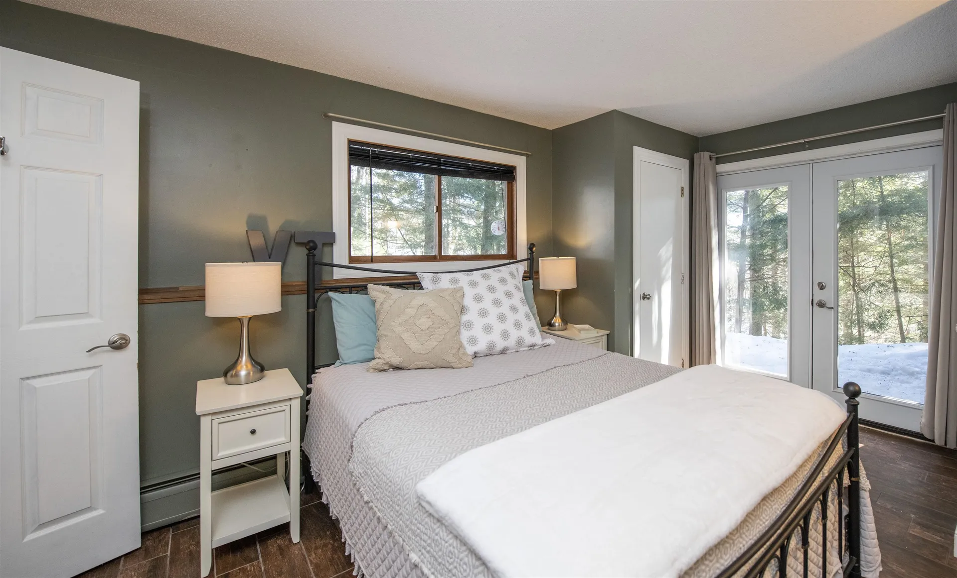 253 Old Quechee Road Hartford VT 05059