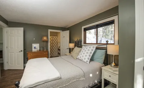 253 Old Quechee Road Hartford VT 05059