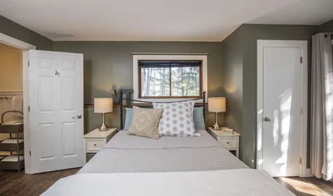 253 Old Quechee Road Hartford VT 05059