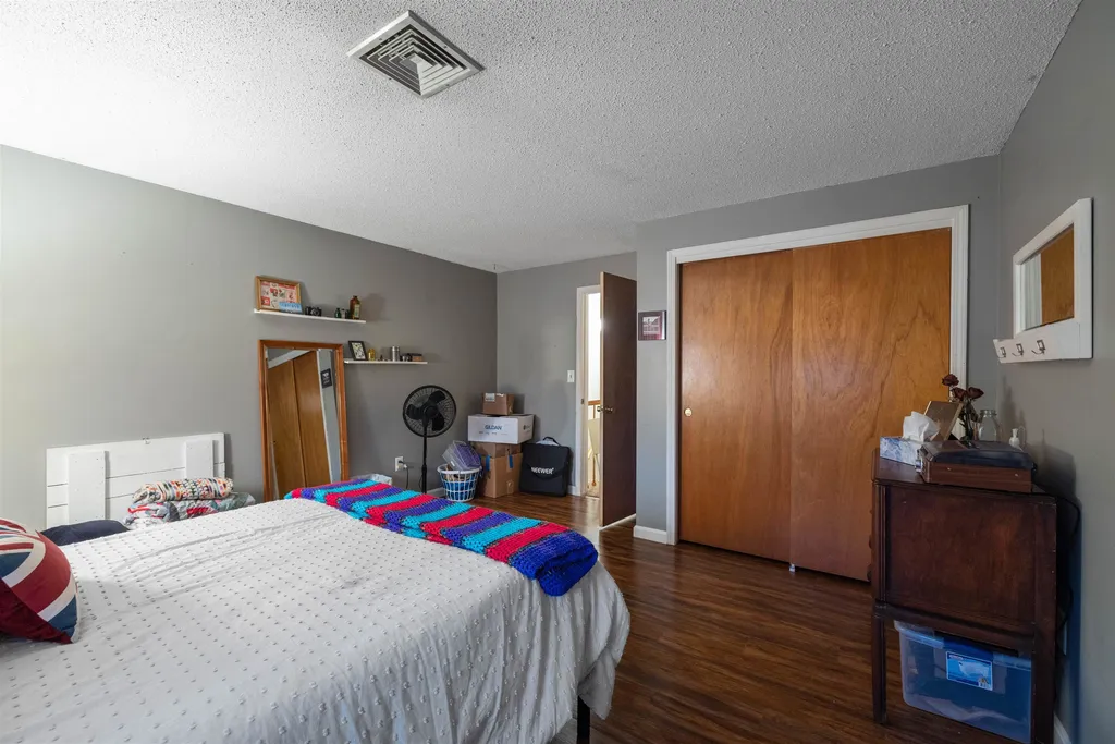 727 Fox Hollow Drive Hudson NH 03051