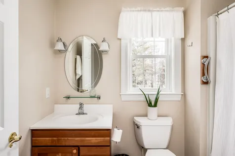 13 Fellows Lane Durham NH 03824