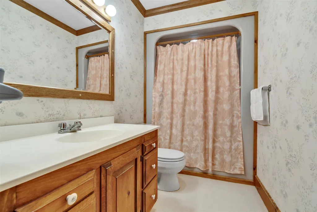 14 Hearthside Drive Barrington NH 03825