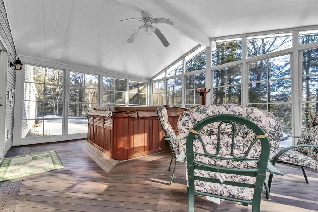 14 Hearthside Drive Barrington NH 03825