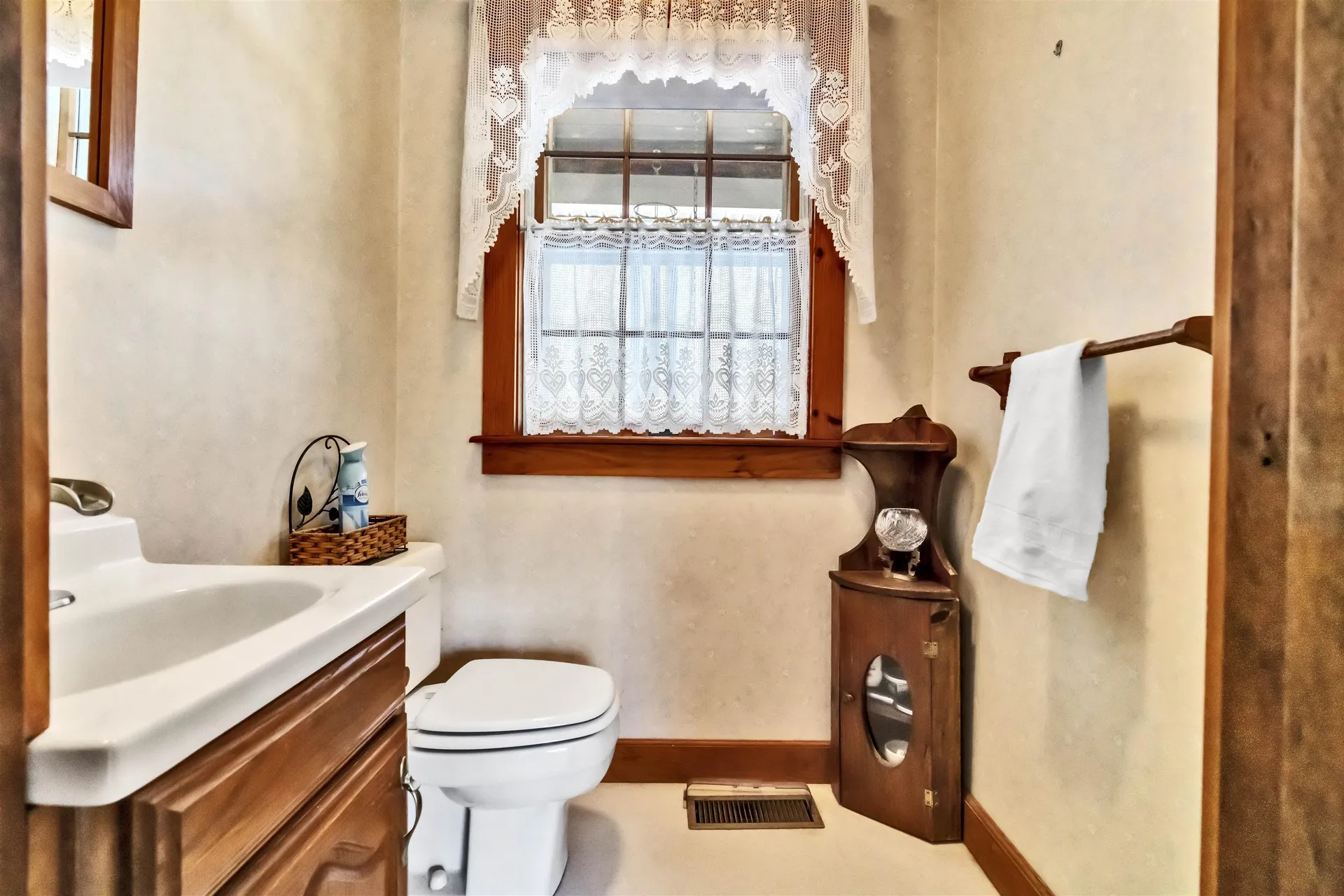 14 Hearthside Drive Barrington NH 03825