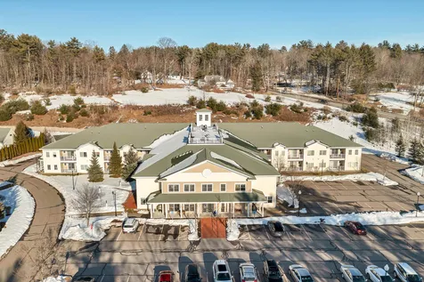 3 Abbey Lane Meredith NH 03253