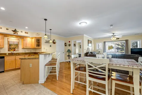 3 Abbey Lane Meredith NH 03253