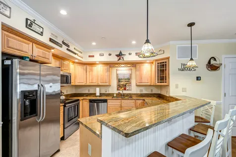 3 Abbey Lane Meredith NH 03253
