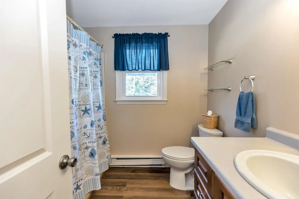17 Northgate Drive Bedford NH 03110