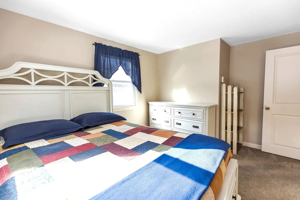 17 Northgate Drive Bedford NH 03110