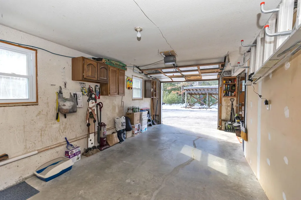 17 Northgate Drive Bedford NH 03110
