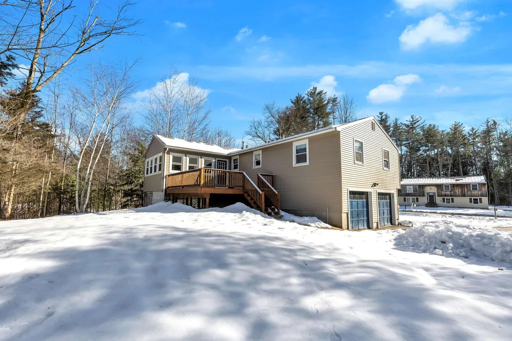 17 Northgate Drive Bedford NH 03110