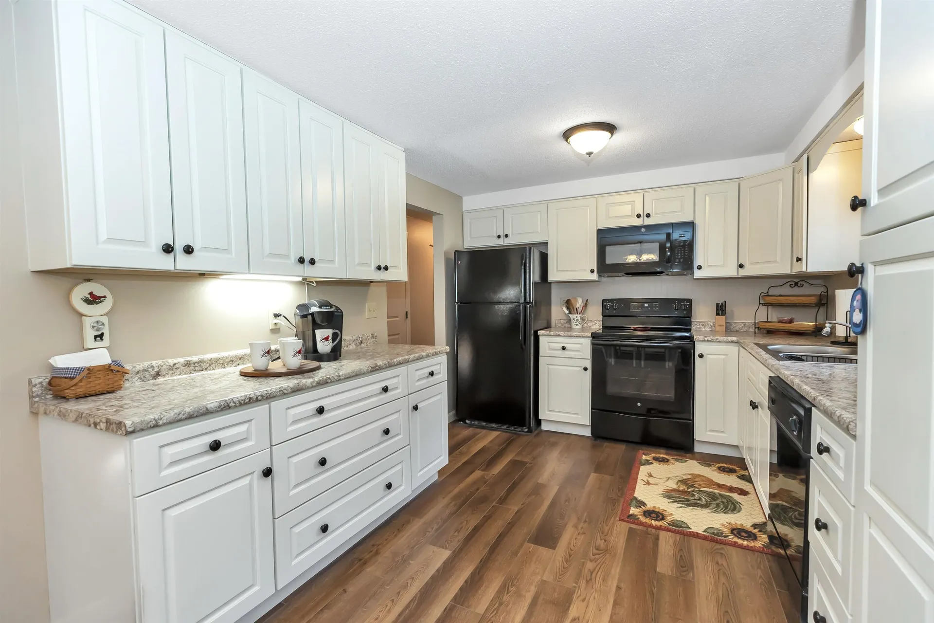 17 Northgate Drive Bedford NH 03110
