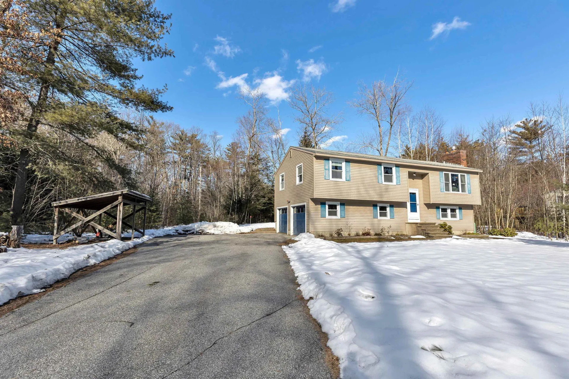17 Northgate Drive Bedford NH 03110