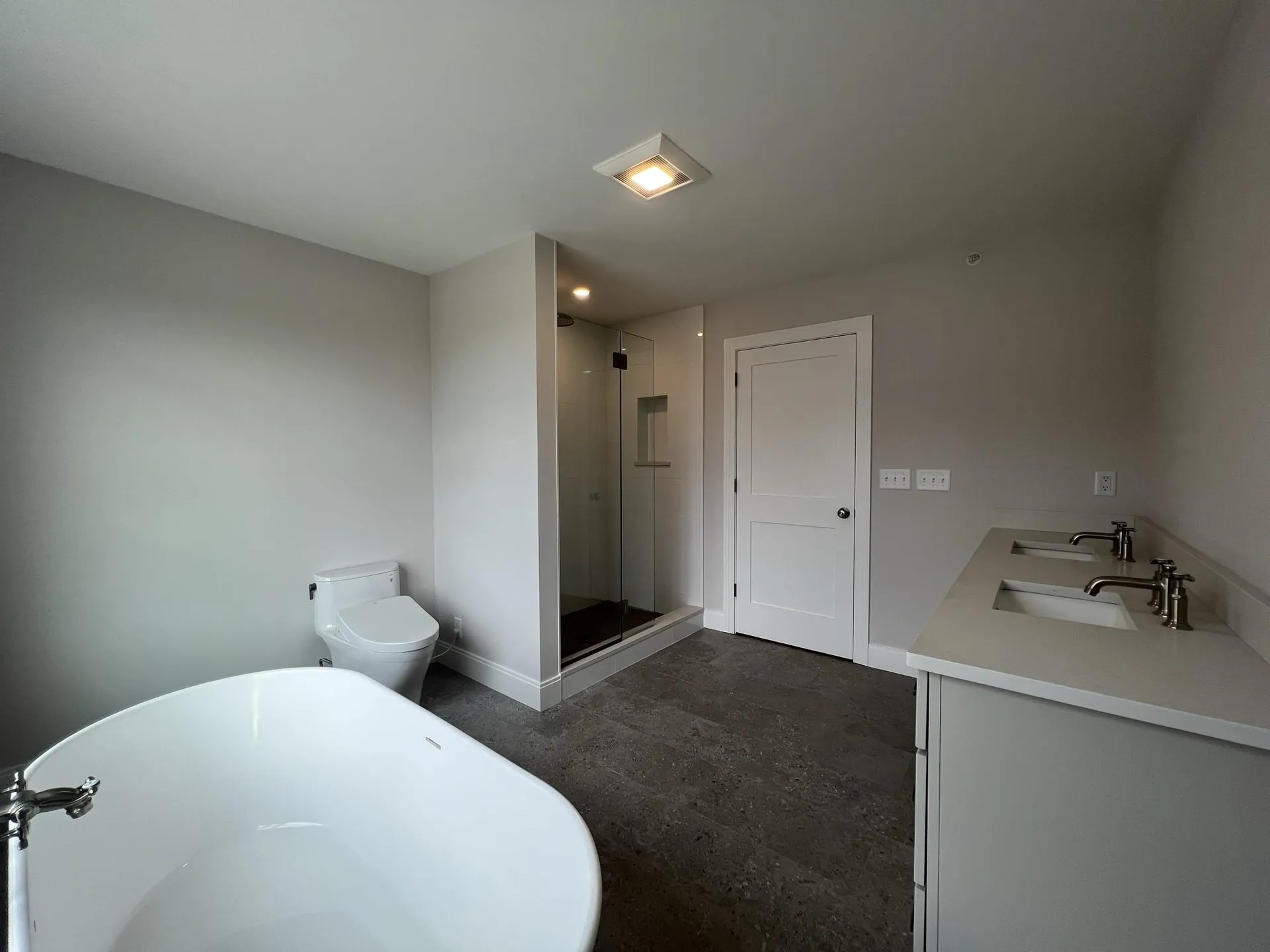 153 Sage Lane Portsmouth NH 03801