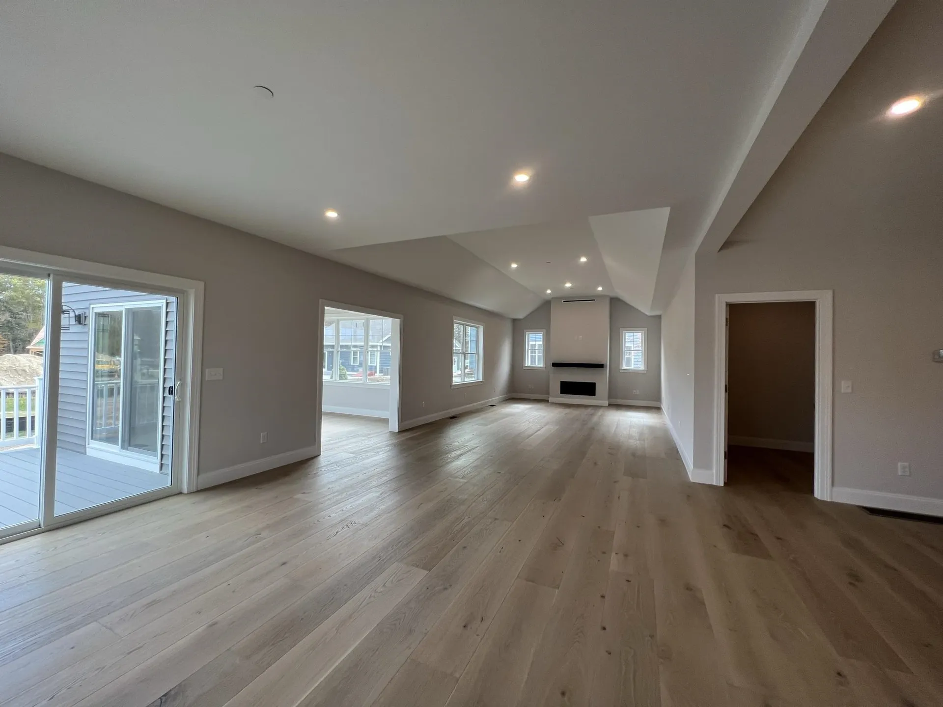 153 Sage Lane Portsmouth NH 03801