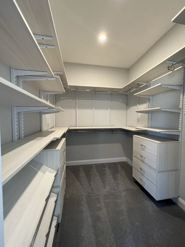 185 Sage Lane Portsmouth NH 03801