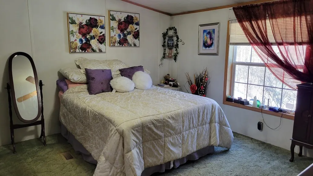 107 Kings Highway Middleton NH 03887
