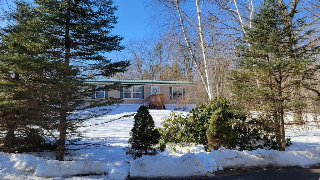107 Kings Highway Middleton NH 03887