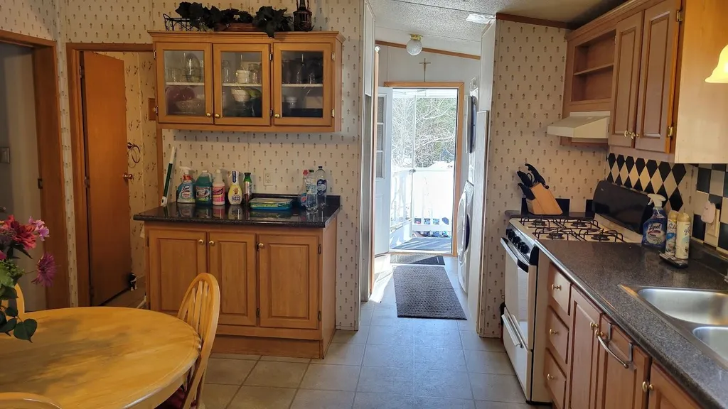 107 Kings Highway Middleton NH 03887