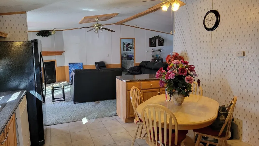 107 Kings Highway Middleton NH 03887