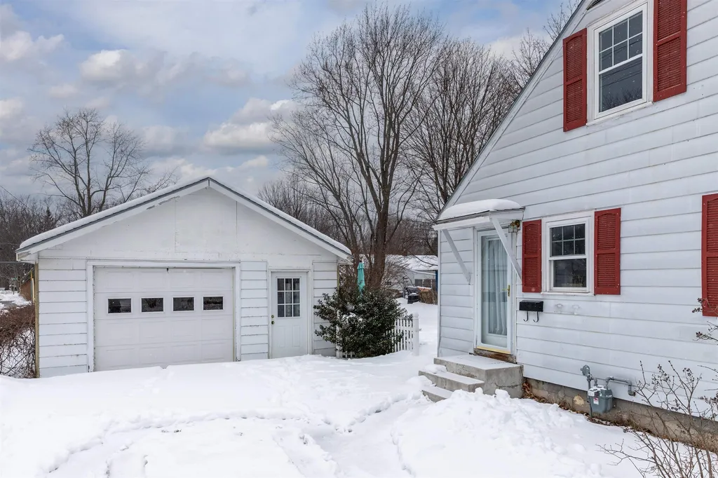 1999 North Avenue Burlington VT 05408