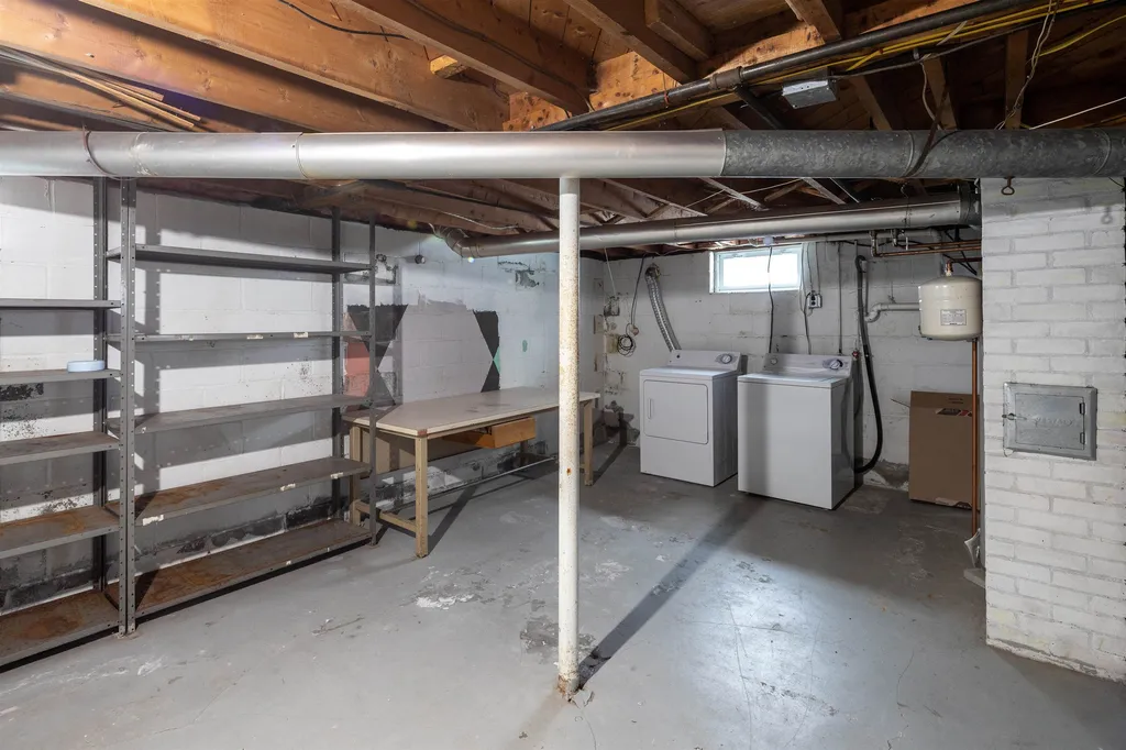 1999 North Avenue Burlington VT 05408