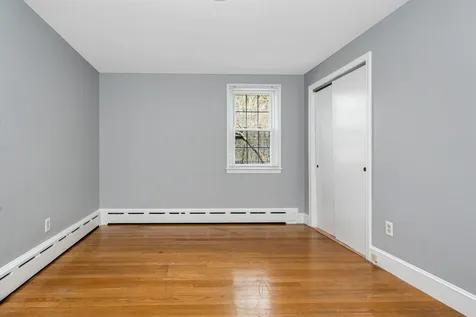 6 Messer Avenue Salem NH 03079