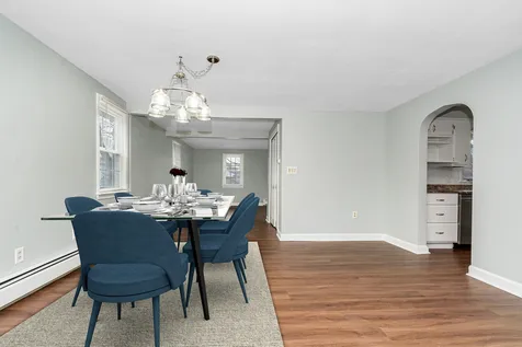 6 Messer Avenue Salem NH 03079