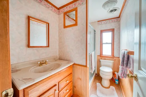 32 Lindenshire Avenue Exeter NH 03833