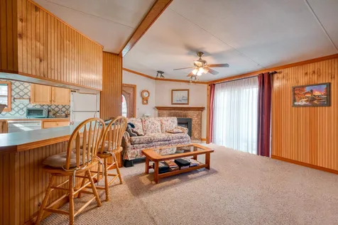 32 Lindenshire Avenue Exeter NH 03833