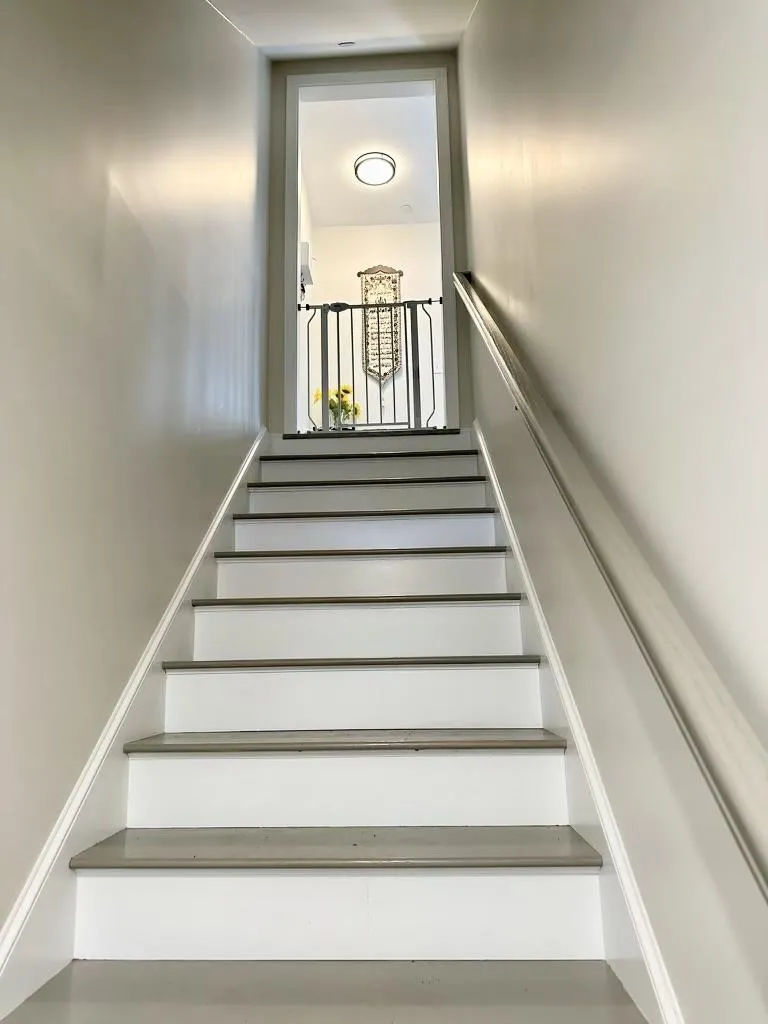 10 Sapphire Lane Nashua NH 03060