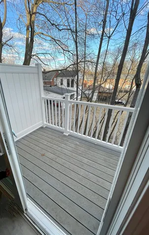10 Sapphire Lane Nashua NH 03060