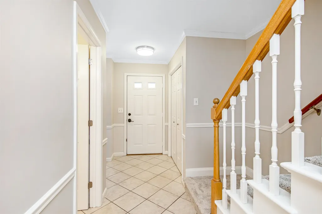 33 Harbor View Road South Burlington VT 05403