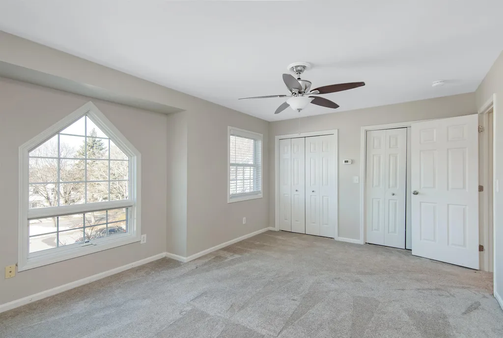 33 Harbor View Road South Burlington VT 05403