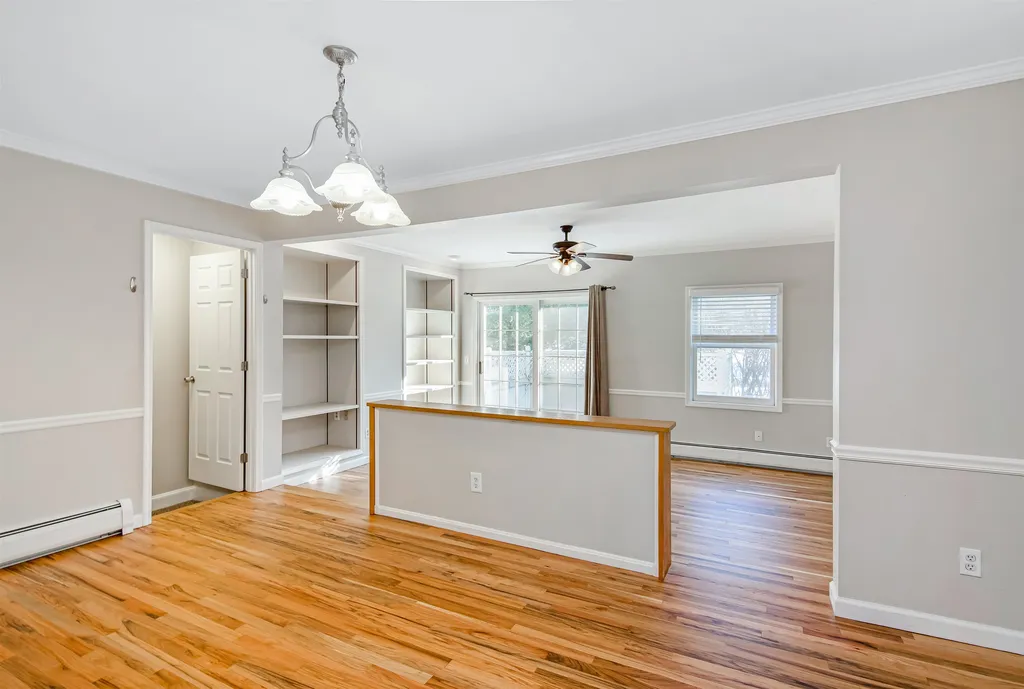 33 Harbor View Road South Burlington VT 05403