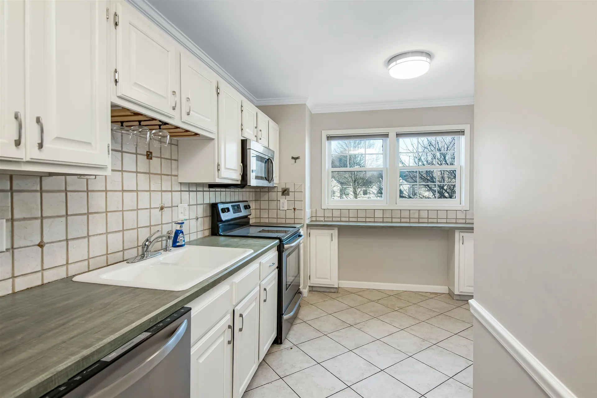 33 Harbor View Road South Burlington VT 05403
