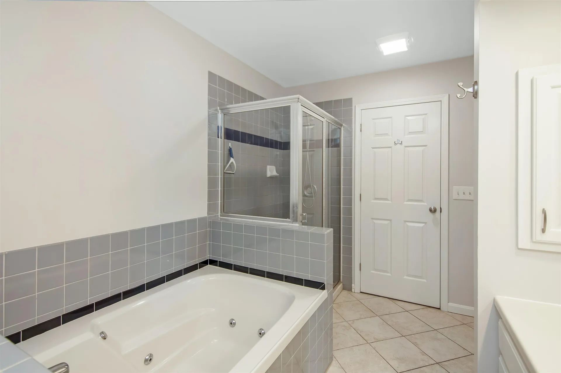 33 Harbor View Road South Burlington VT 05403