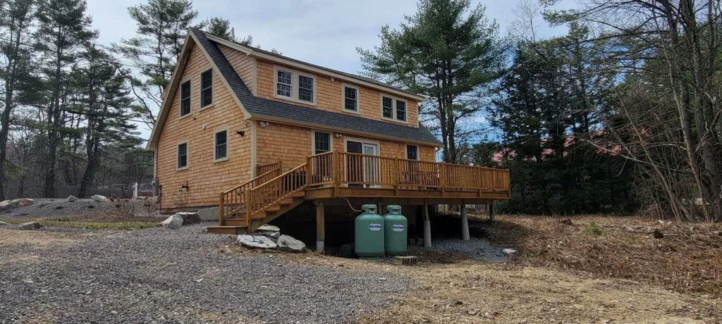 9 Shaker Jerry Road Moultonborough NH 03254