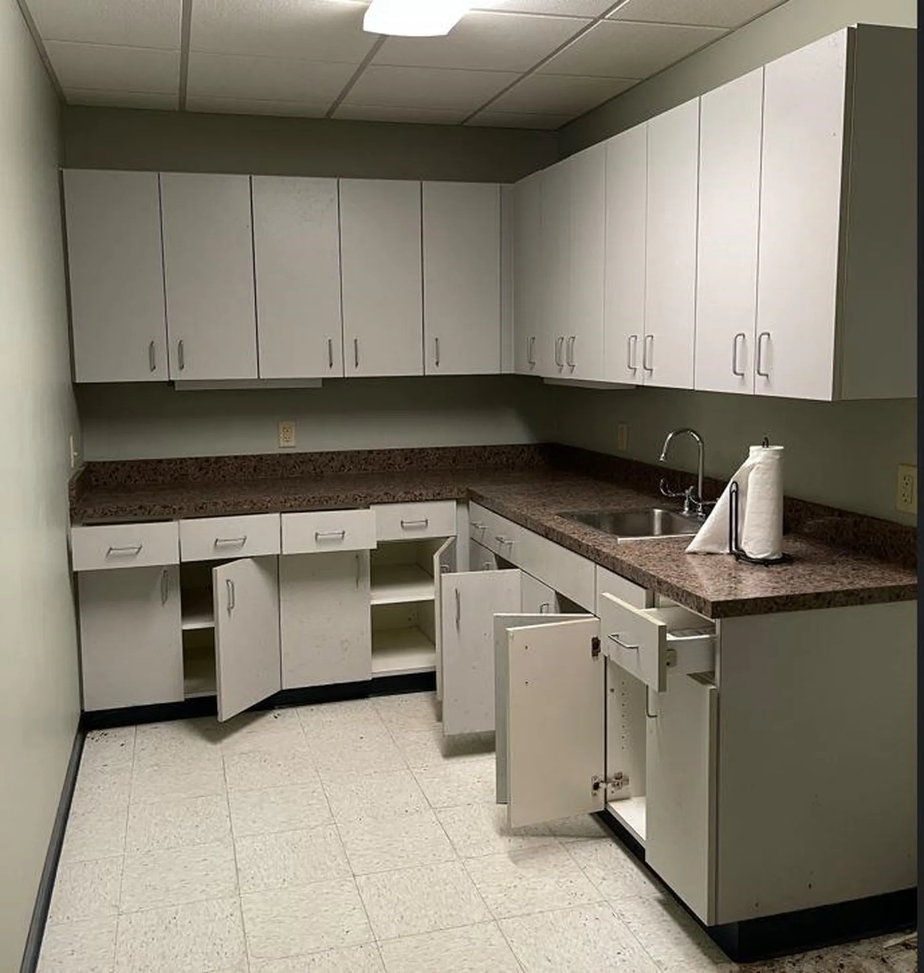 23 Enterprise Drive Windham NH 03087