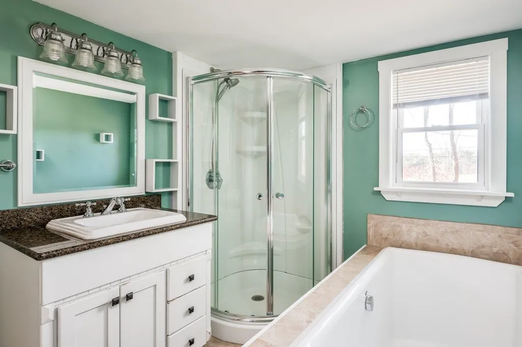 2 Cherry Road North Hampton NH 03862