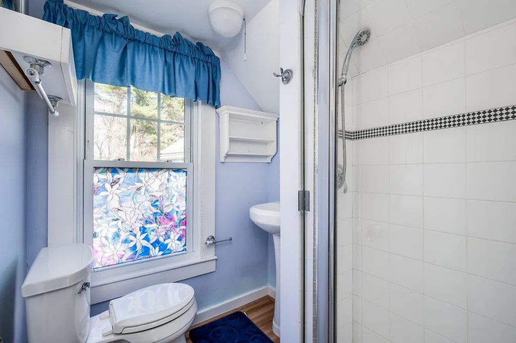 2 Cherry Road North Hampton NH 03862