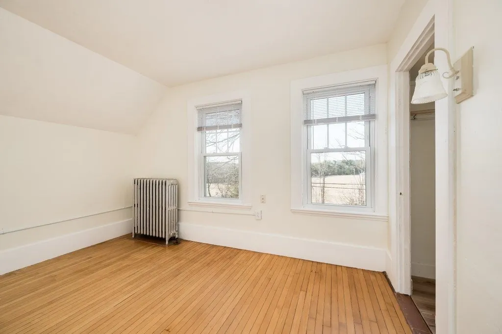 2 Cherry Road North Hampton NH 03862