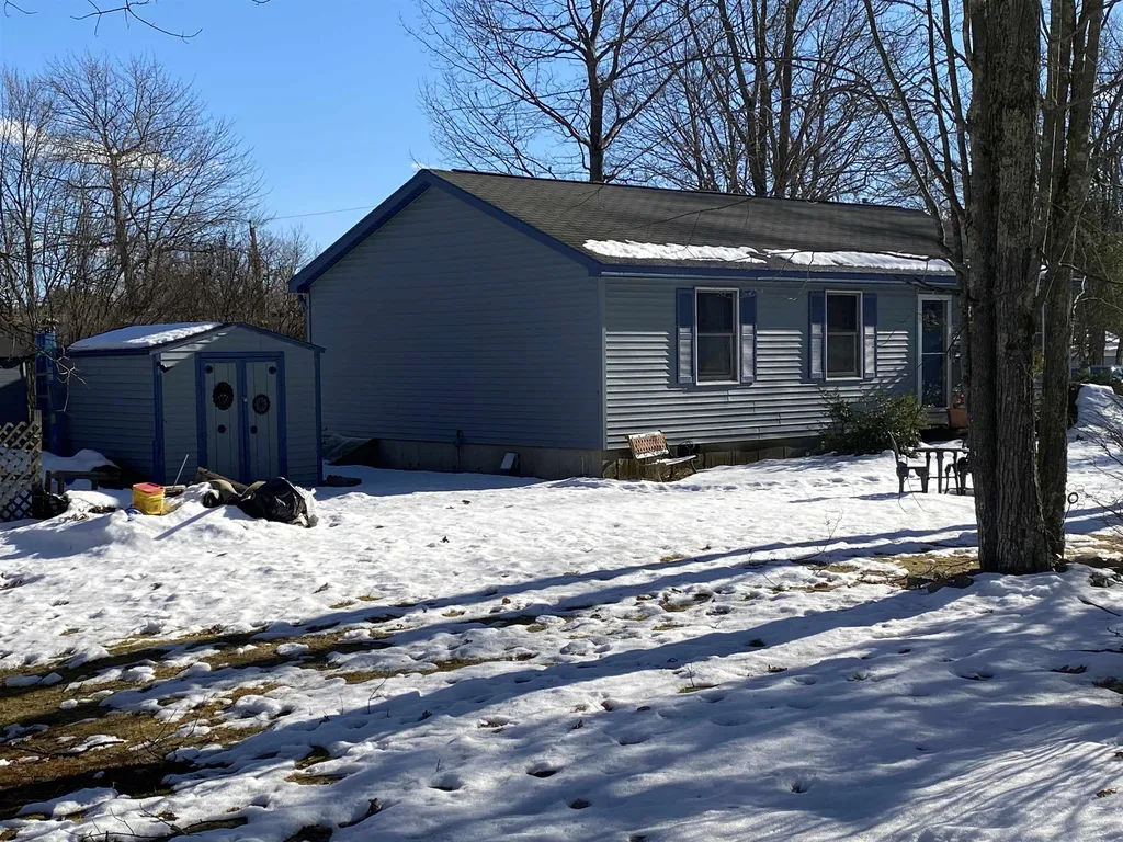 30 Dogwood Terrace Loudon NH 03307