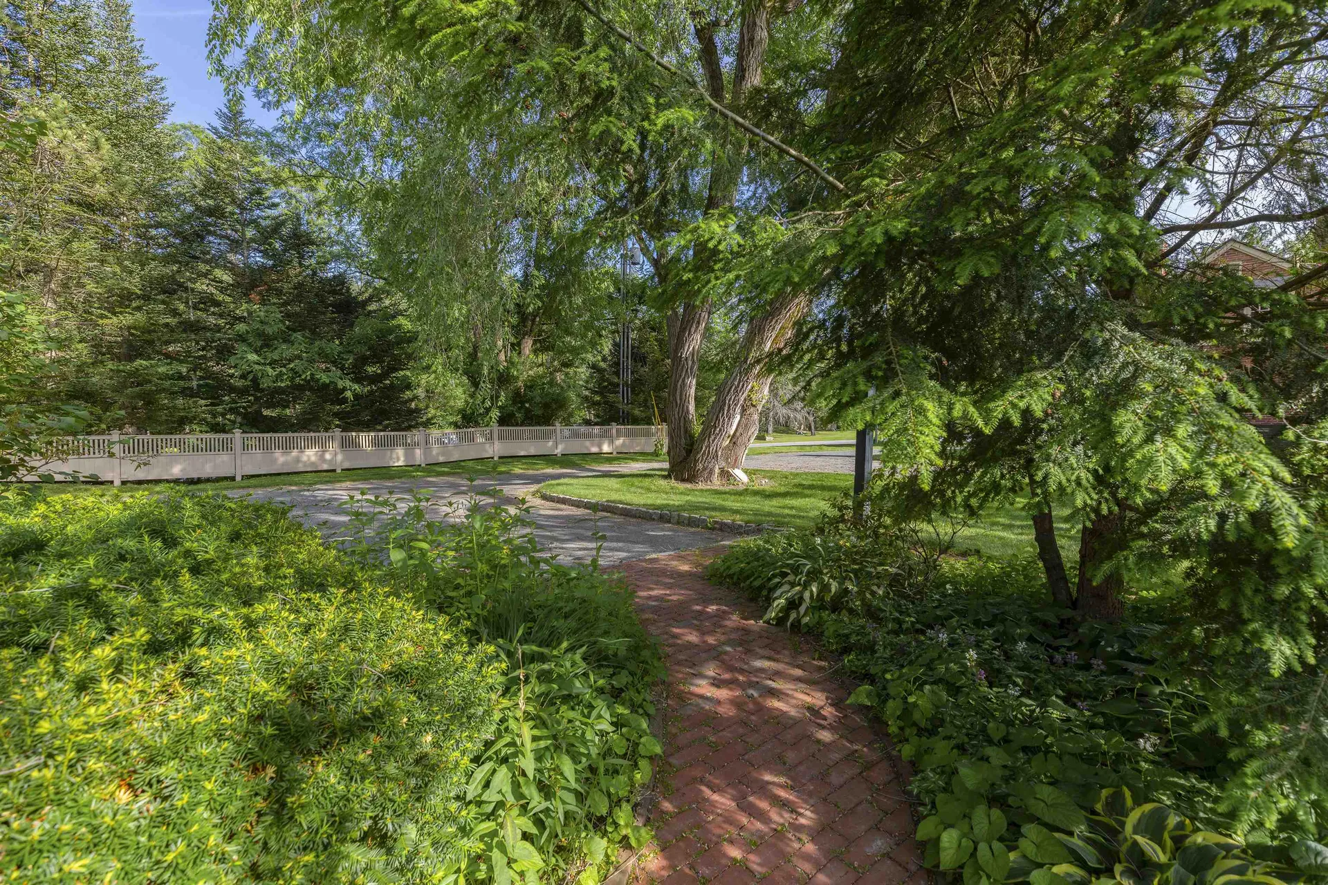 85 Dartmouth College Highway Lyme NH 03768