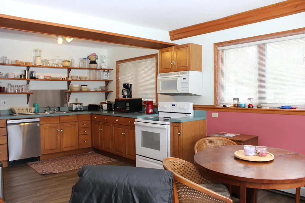 25 Spindle Point Road Meredith NH 03253