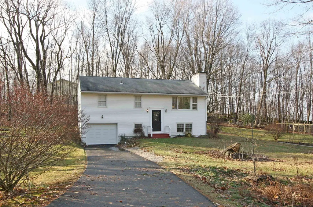 15 Drew Lane Middlebury VT 05753